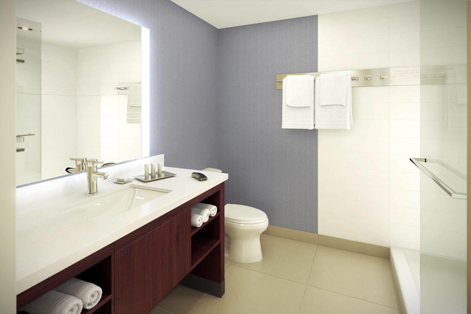 By Marriott The Bronx At Metro Center Atrium Hotel Nova York